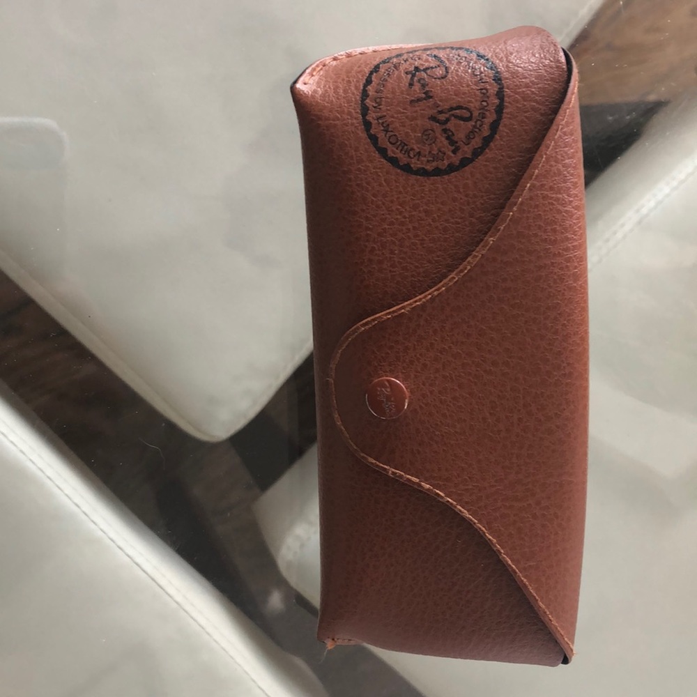 Ray Bans - Picture 5 of 5